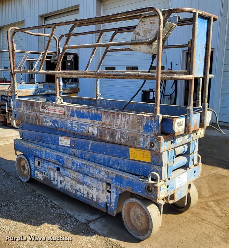 image for item DO3583 Up Right 66000-000  scissor lift