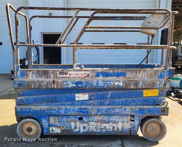 image for item DO3583 Up Right 66000-000  scissor lift