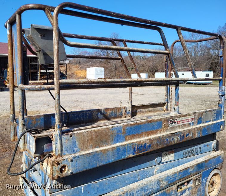 image for item DO3583 Up Right 66000-000  scissor lift