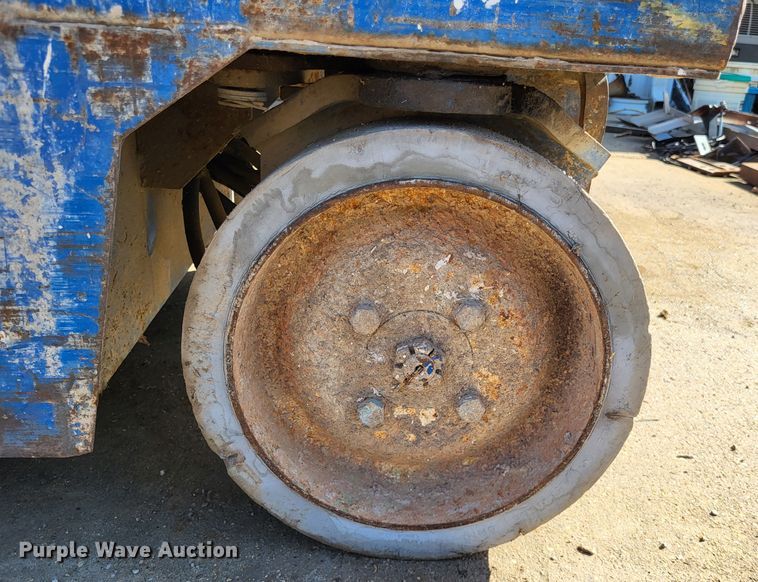 image for item DO3583 Up Right 66000-000  scissor lift