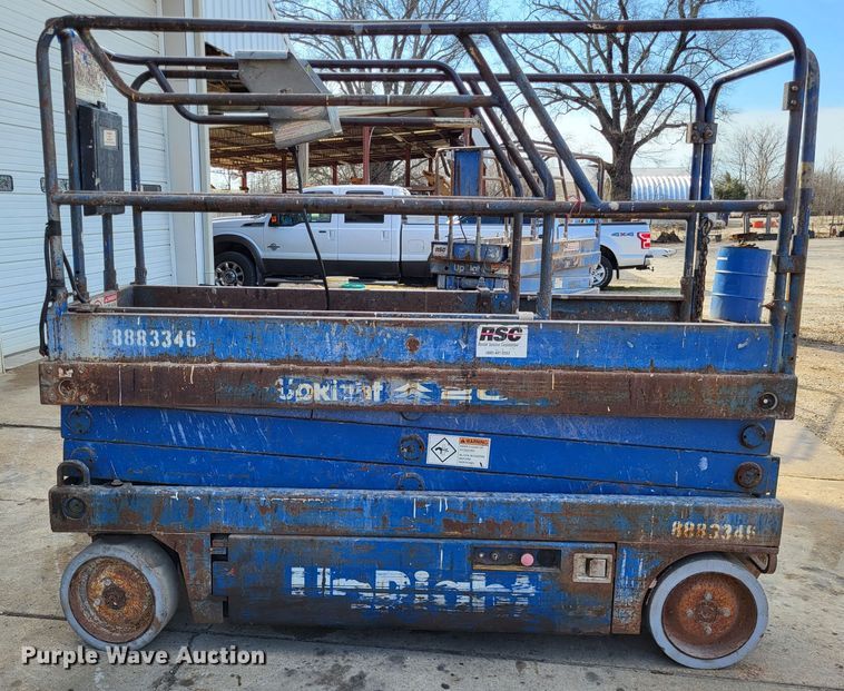 image for item DO3584 Up Right 66000-000  scissor lift