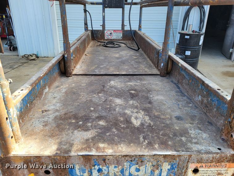 image for item DO3584 Up Right 66000-000  scissor lift