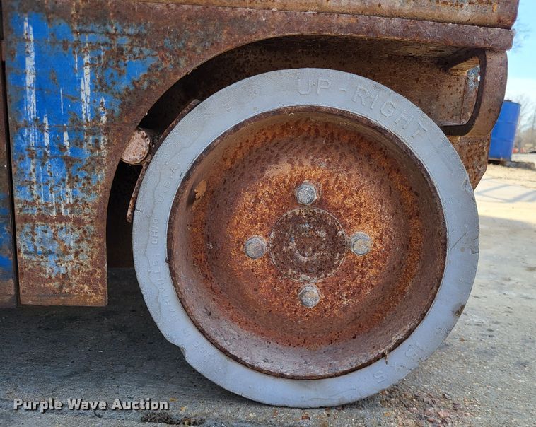 image for item DO3584 Up Right 66000-000  scissor lift