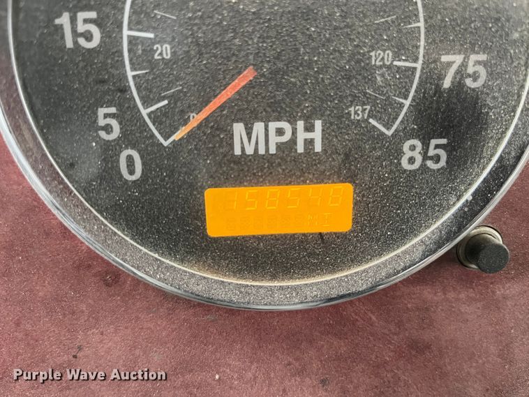 image for item DP0467 2003 International 5500i  ready mix truck