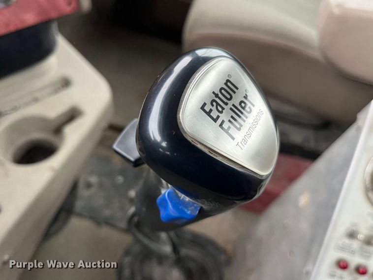 image for item DP0467 2003 International 5500i  ready mix truck