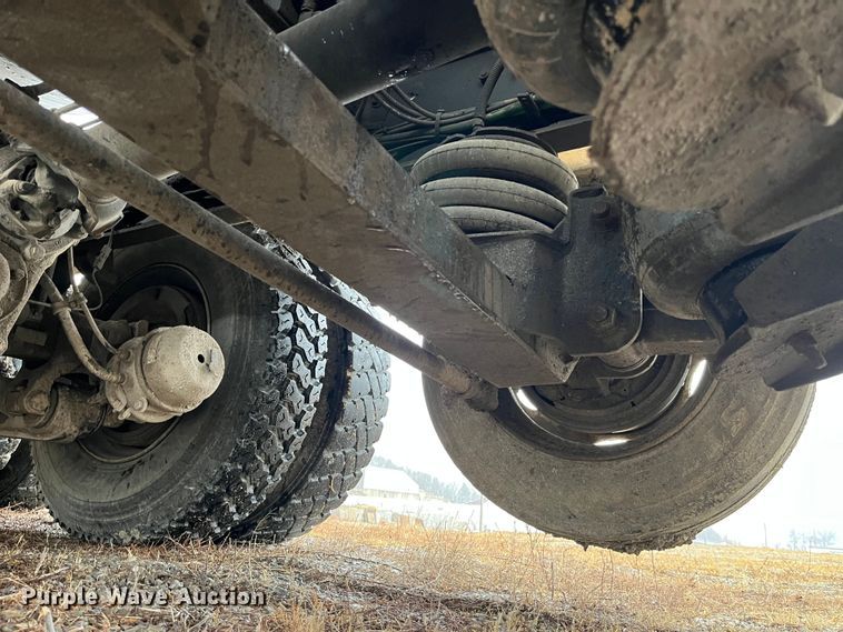 image for item DP0467 2003 International 5500i  ready mix truck