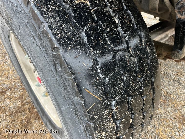 image for item DP0467 2003 International 5500i  ready mix truck