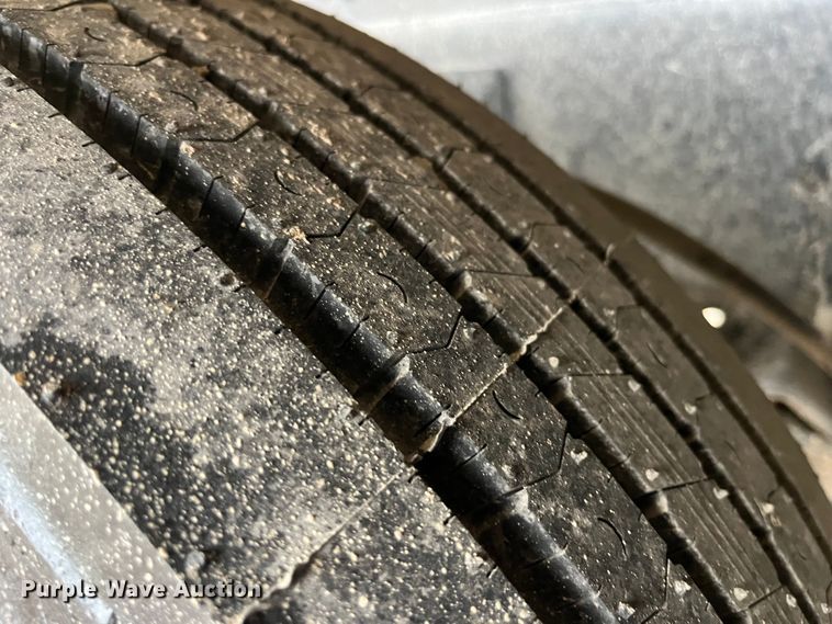 image for item DP0467 2003 International 5500i  ready mix truck