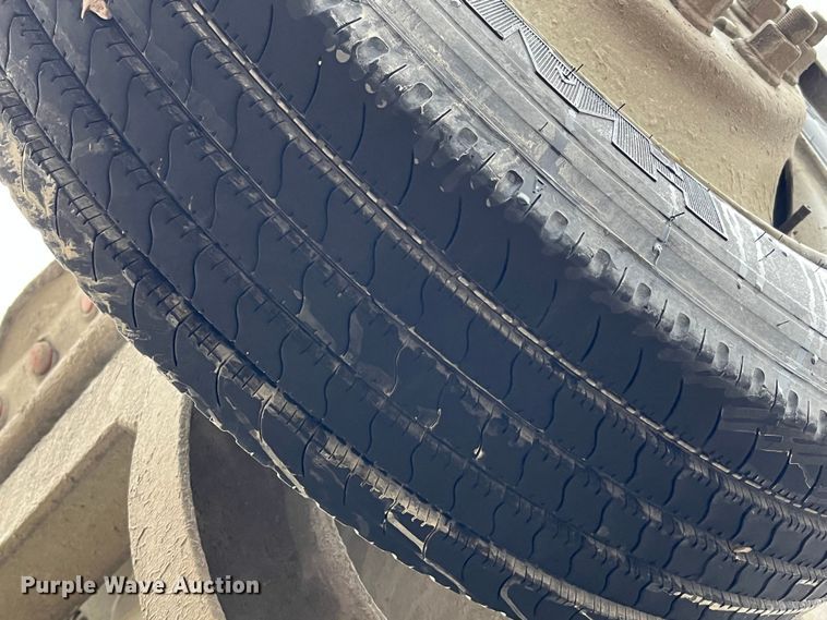 image for item DP0467 2003 International 5500i  ready mix truck