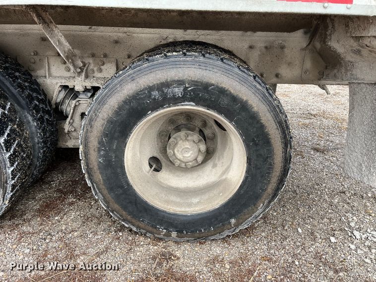 image for item DP0467 2003 International 5500i  ready mix truck