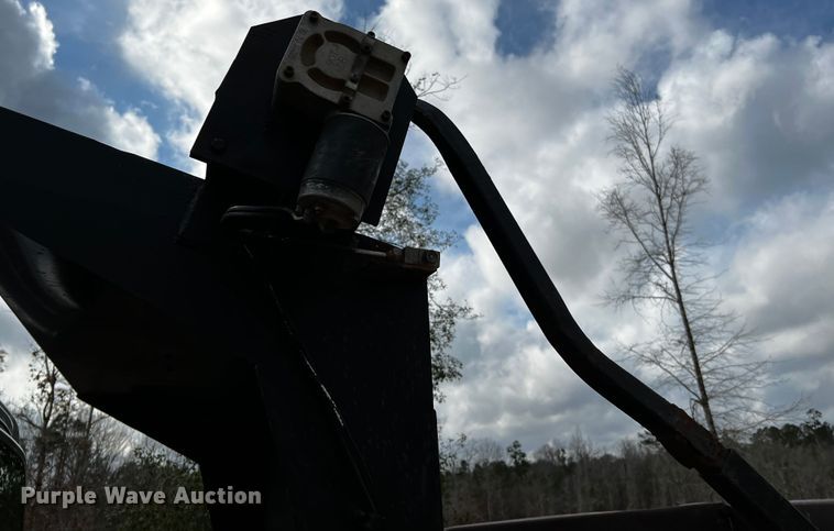 image for item DQ1971 2007 GMC C6500  dump truck