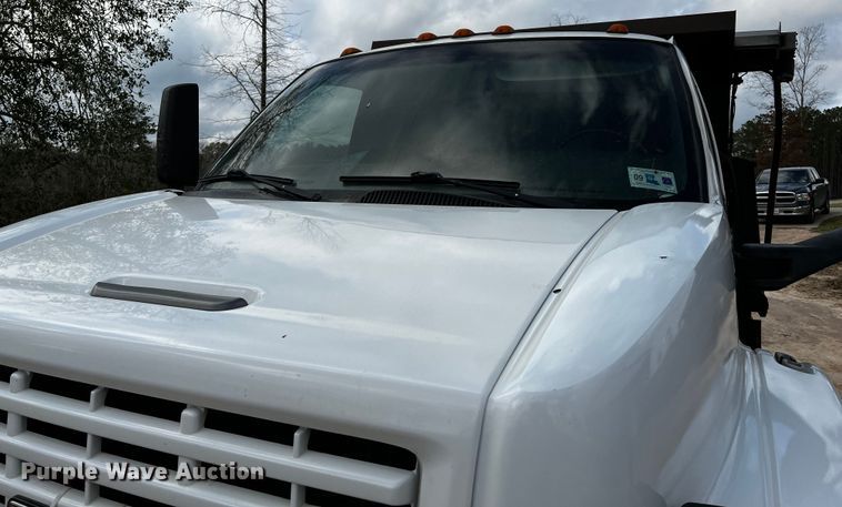 image for item DQ1971 2007 GMC C6500  dump truck