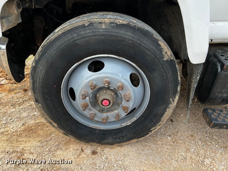 image for item DQ1971 2007 GMC C6500  dump truck