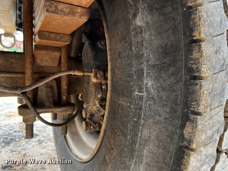 image for item DQ1971 2007 GMC C6500  dump truck