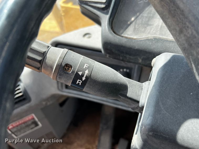 image for item DQ1973 2008 Kawasaki 85ZV-2  wheel loader