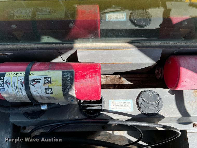 image for item DQ1973 2008 Kawasaki 85ZV-2  wheel loader