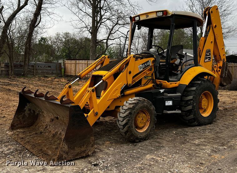image for item DQ1995 2003 JCB 214  backhoe