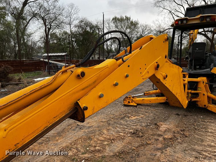 image for item DQ1995 2003 JCB 214  backhoe