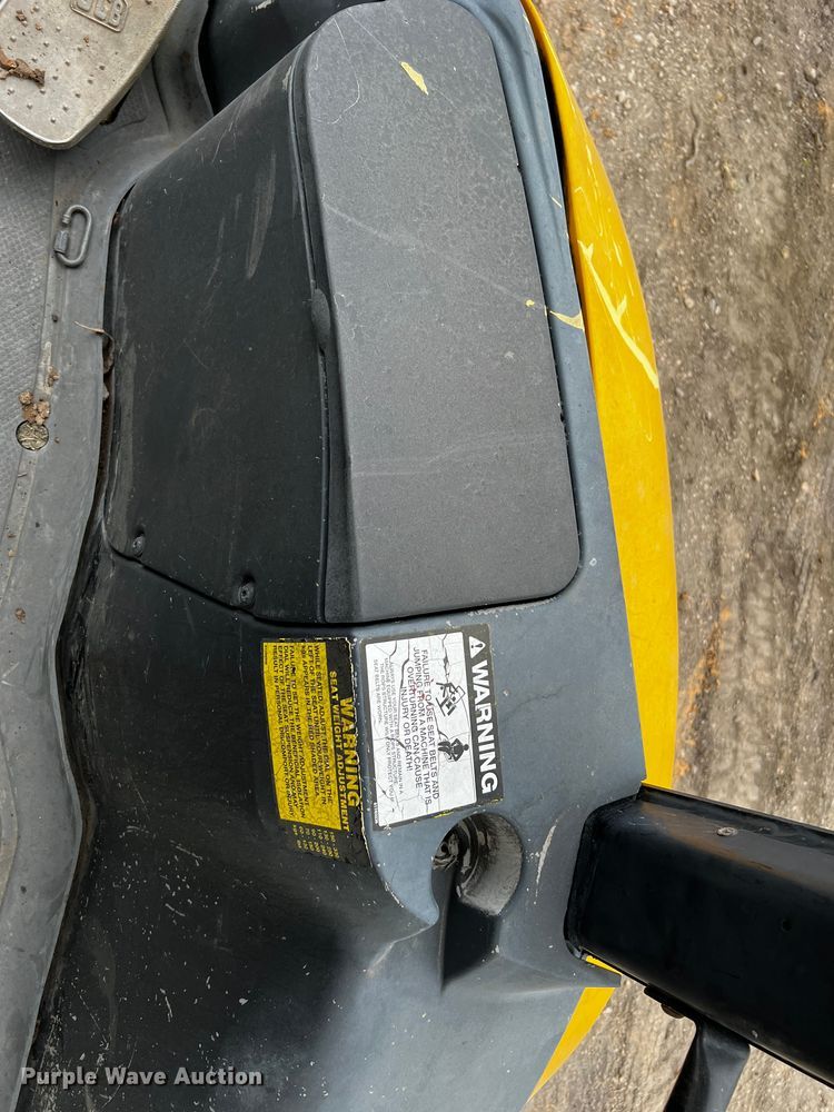 image for item DQ1995 2003 JCB 214  backhoe