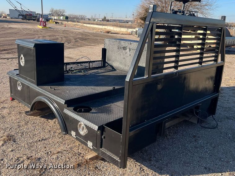 image for item DQ4081 Caseco  9' L flatbed