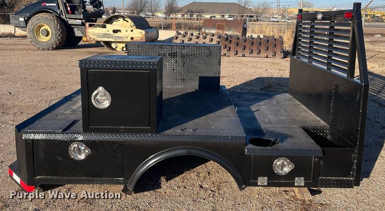 image for item DQ4081 Caseco  9' L flatbed