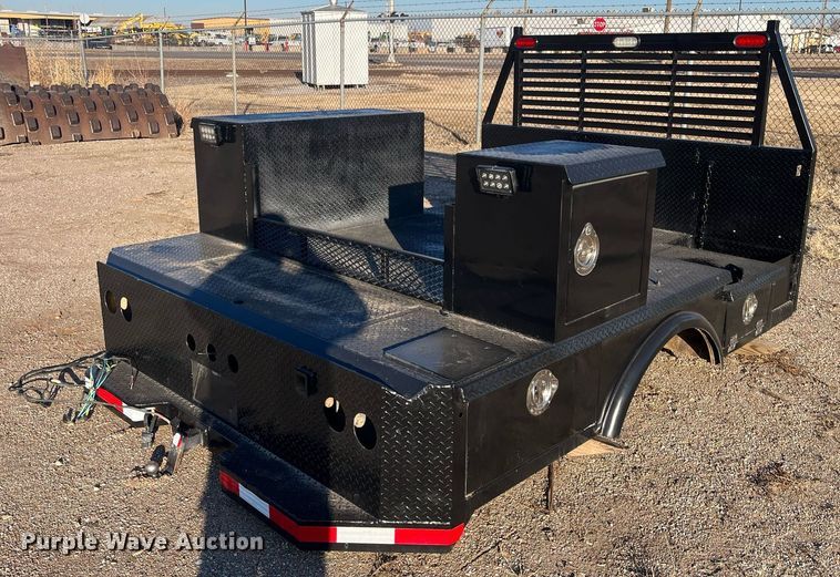 image for item DQ4081 Caseco  9' L flatbed