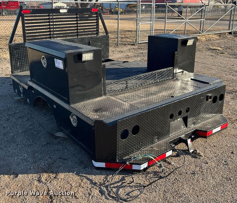 image for item DQ4081 Caseco  9' L flatbed