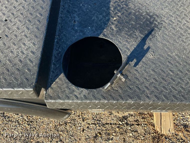 image for item DQ4081 Caseco  9' L flatbed