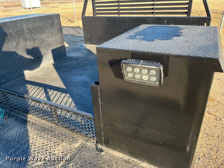 image for item DQ4081 Caseco  9' L flatbed