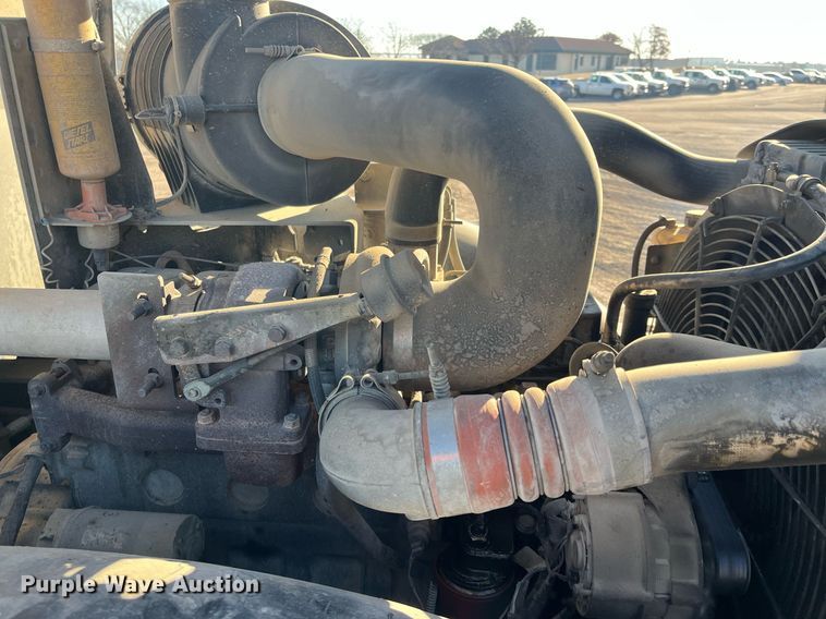 image for item DQ4082 2005 Ingersoll Rand SD-122DX TF  single drum vibratory roller