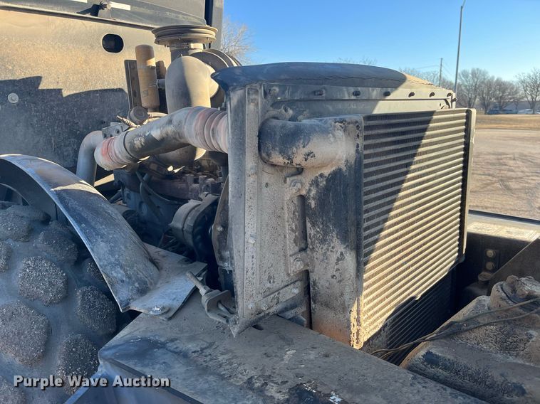 image for item DQ4082 2005 Ingersoll Rand SD-122DX TF  single drum vibratory roller