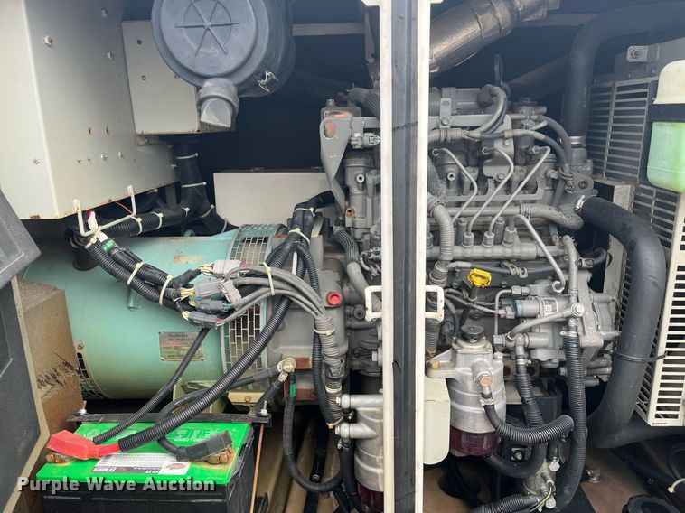 image for item DQ4091 2014 Multiquip Whisperwatt DCA-45SSIU4F  generator