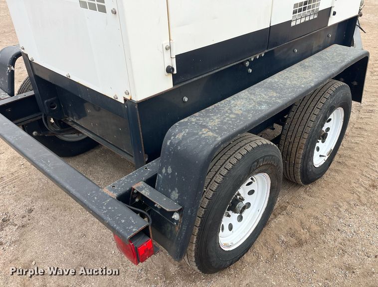 image for item DQ4091 2014 Multiquip Whisperwatt DCA-45SSIU4F  generator