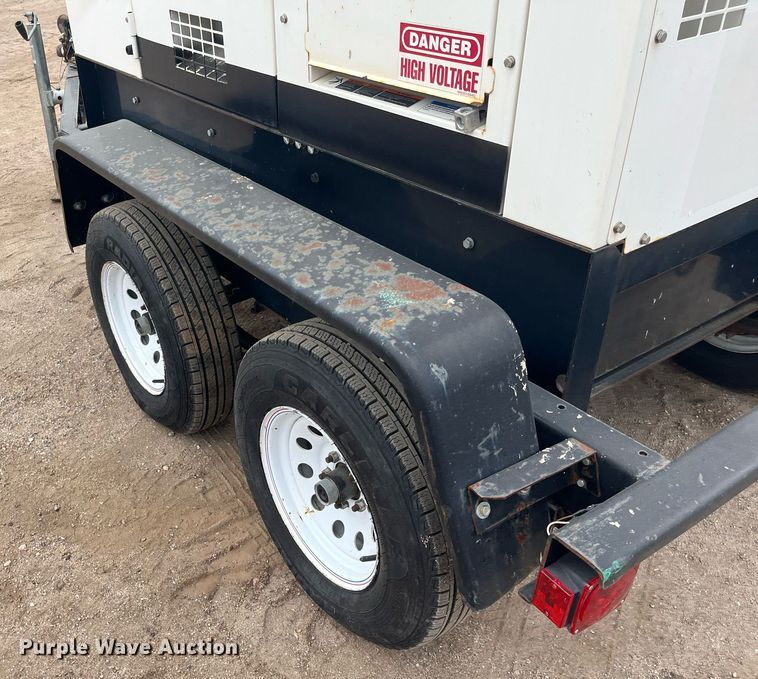 image for item DQ4091 2014 Multiquip Whisperwatt DCA-45SSIU4F  generator