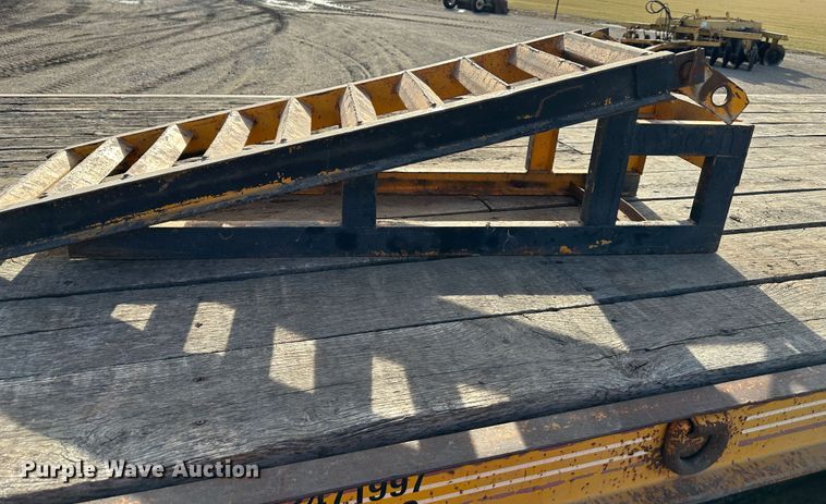 image for item DR6014 1990 CZ Engineering CZ32KT  equipment trailer