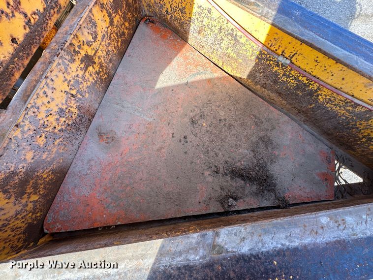 image for item DR6014 1990 CZ Engineering CZ32KT  equipment trailer