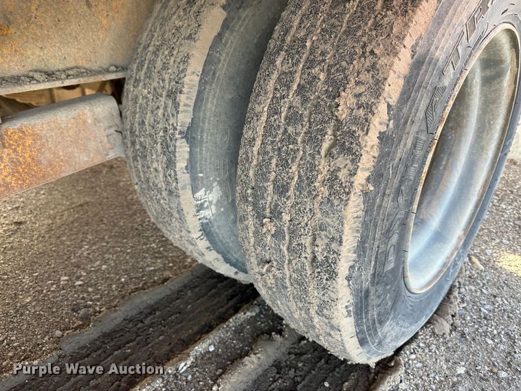 image for item DR6014 1990 CZ Engineering CZ32KT  equipment trailer