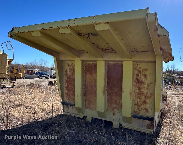 image for item DR7491 1990 Euclid R35  haul truck
