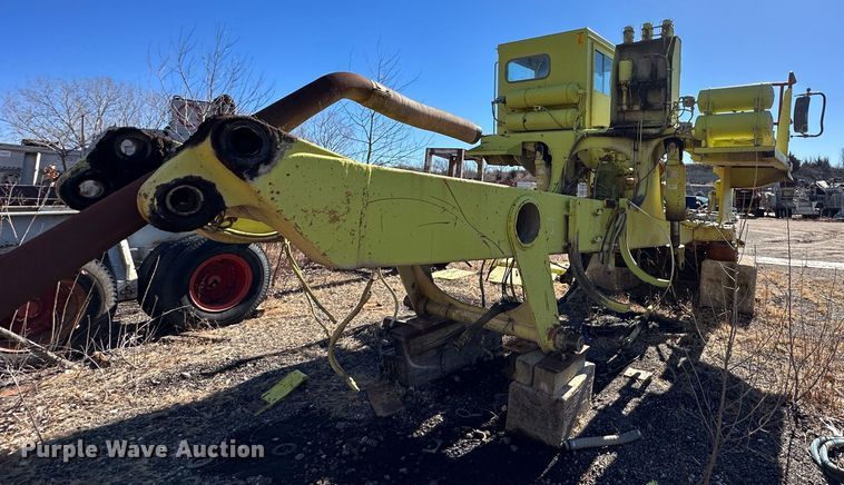 image for item DR7492 1994 Euclid R35  haul truck