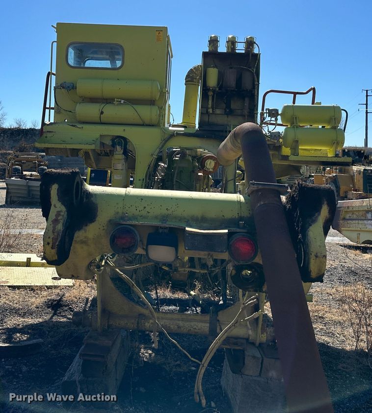 image for item DR7492 1994 Euclid R35  haul truck