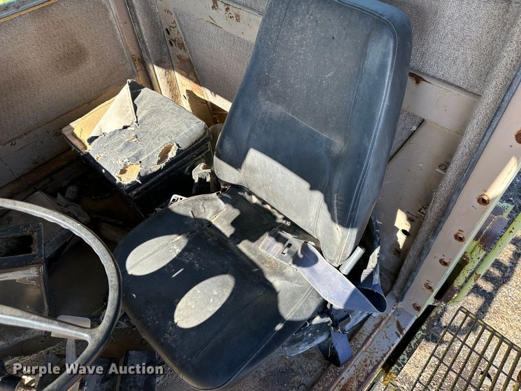 image for item DR7492 1994 Euclid R35  haul truck