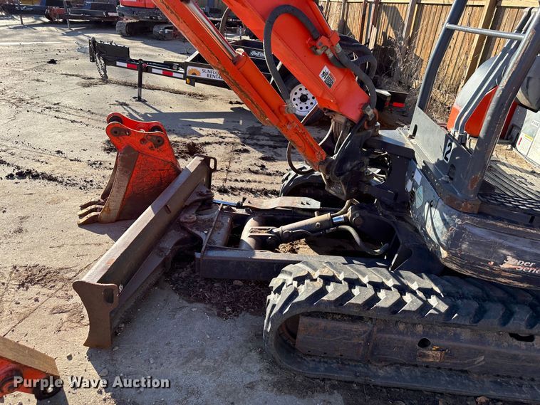 image for item DR7494 Kubota KX91-3  mini excavator