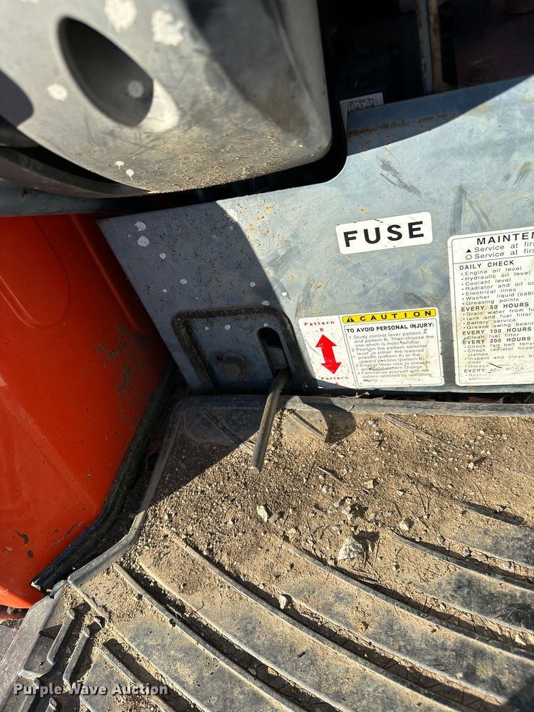 image for item DR7494 Kubota KX91-3  mini excavator