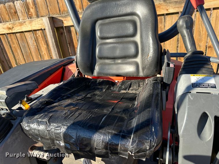 image for item DR7494 Kubota KX91-3  mini excavator