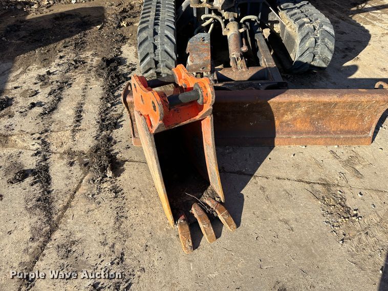 image for item DR7494 Kubota KX91-3  mini excavator