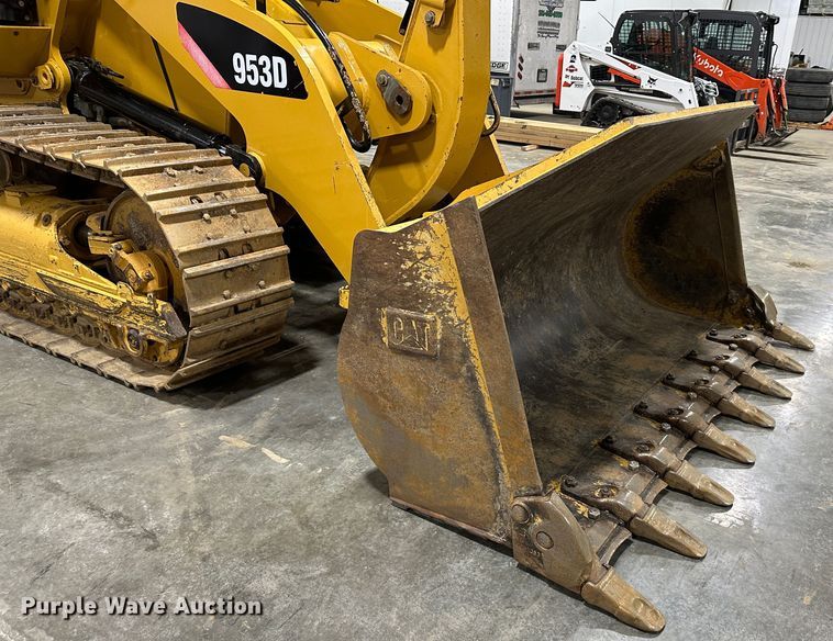 image for item DR7501 2016 Caterpillar 953D  track loader