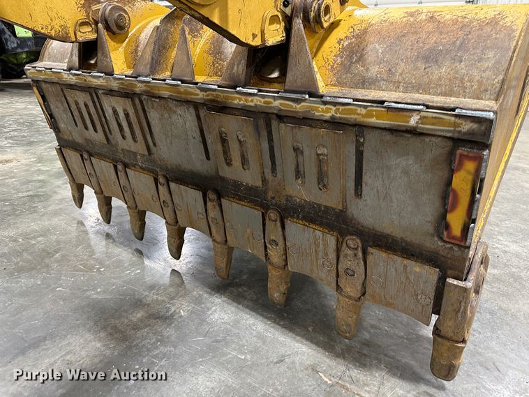 image for item DR7501 2016 Caterpillar 953D  track loader