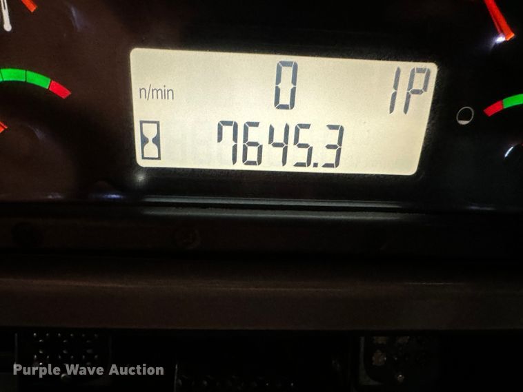 image for item DR7501 2016 Caterpillar 953D  track loader