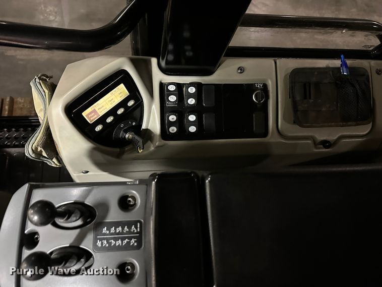 image for item DR7501 2016 Caterpillar 953D  track loader