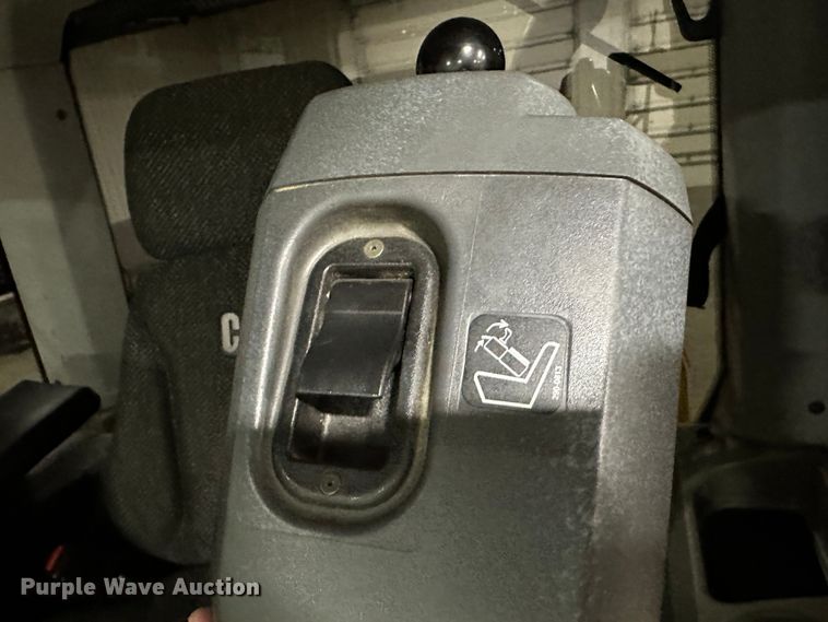 image for item DR7501 2016 Caterpillar 953D  track loader